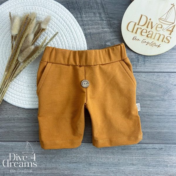 Handgemachte kurze Kinderhose für Babys & Kinder - genäht aus hochwertigem French Terry mit Gummibund und Hosentaschen